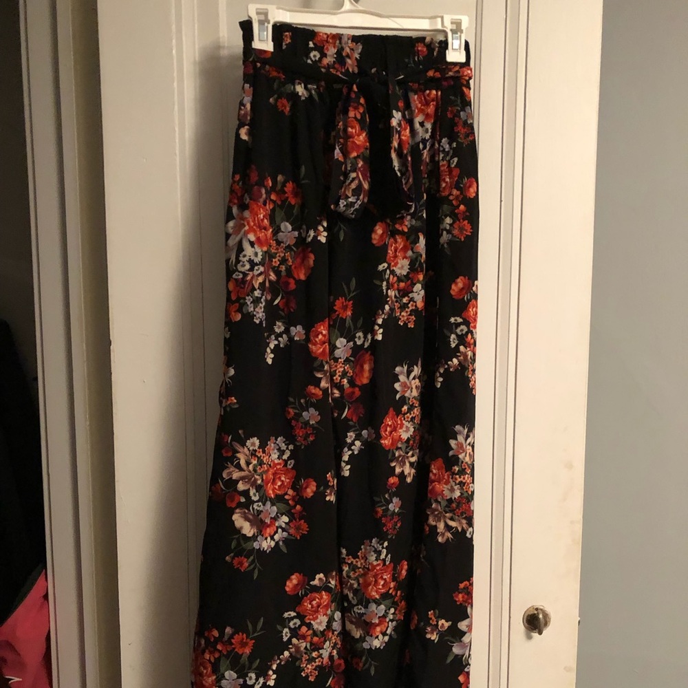 Flowy pants